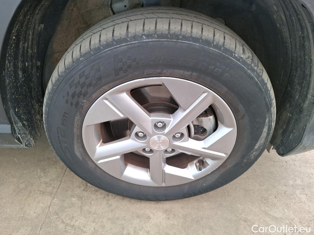  Hyundai  Konna Kona Intuitive Hybrid 2WD 1.6 T-GDI 140CV BVA6 E6d #46