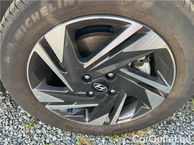  Hyundai  i20  1.0 T-GDI 74 Smart 5d #3
