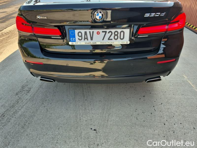  Bmw  Serie 5  530d xDrive AT 4d #9