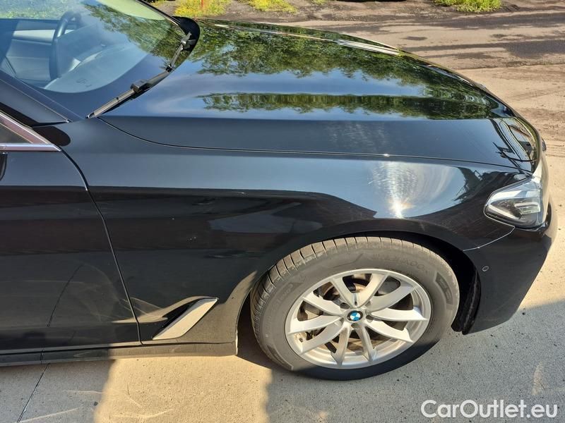  Bmw  Serie 5  530d xDrive AT 4d #17