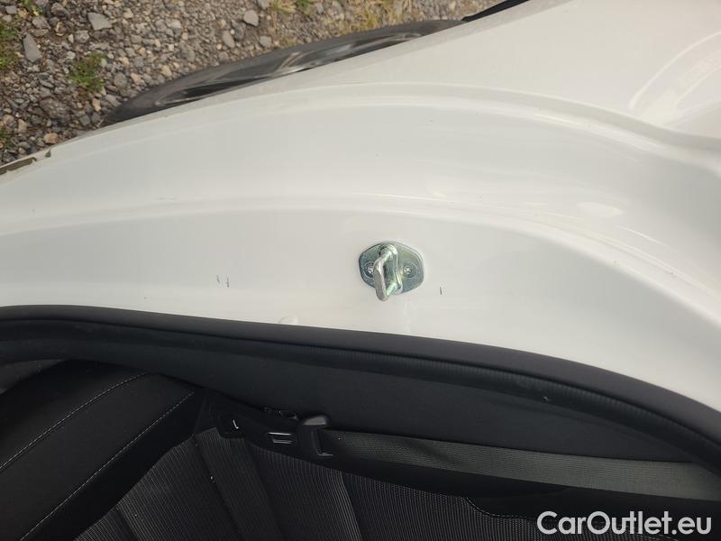  Hyundai  i30   cw (PD)(2017->)  kom.1.5i Family Comfort 5d #16