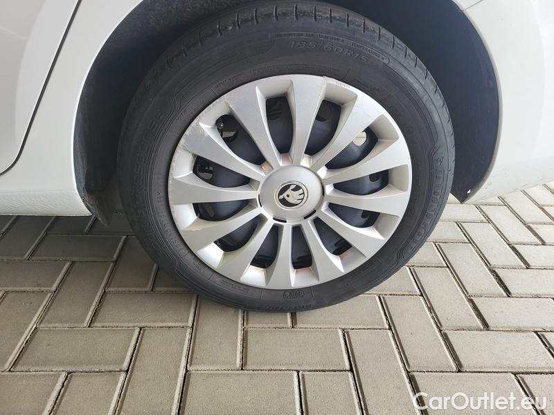  Skoda  Fabia  Combi (2015)  Com.1.0TSI 70 Active #4