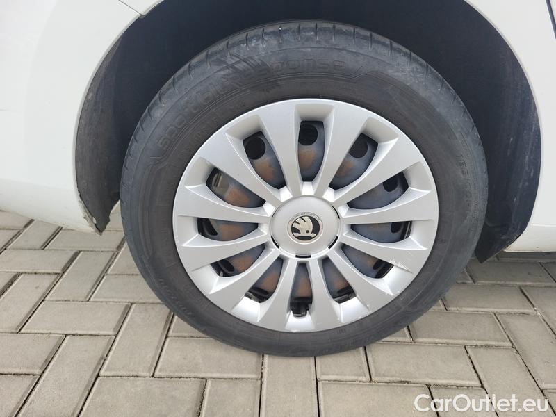 Skoda  Fabia  Combi (2015)  Com.1.0TSI 70 Active #6