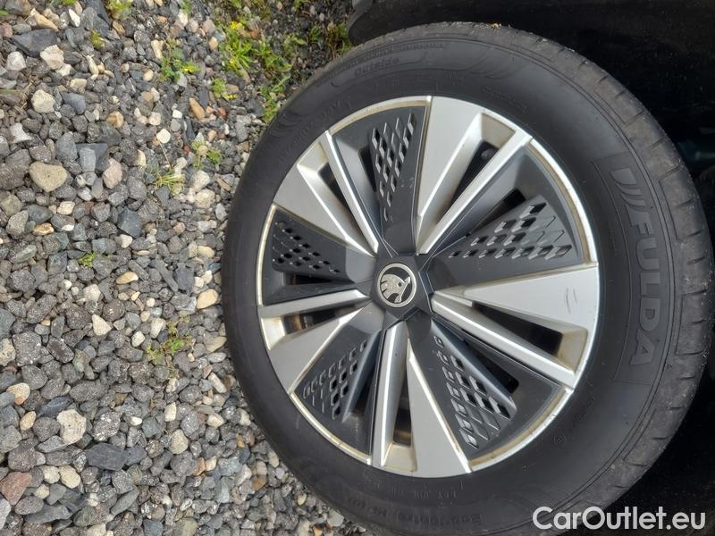  Skoda  Karoq  (NU)(2017->)  2.0 TDI 85 Style #16