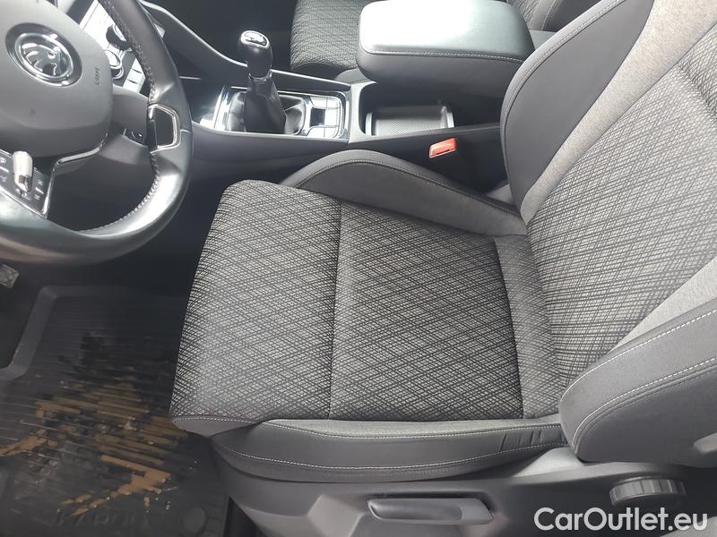  Skoda  Karoq  (NU)(2017->)  2.0 TDI 85 Style #10