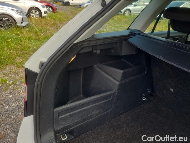  Skoda  Fabia  Combi (2015) Com.1.0TSI 70 Ambition 5d #21