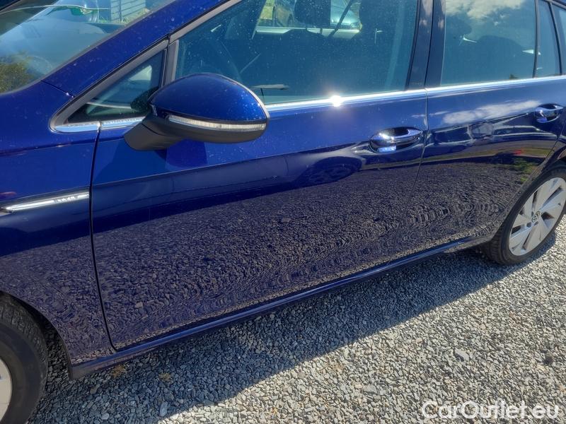  Volkswagen  Golf  VIII (CD1) (2019) Var.2.0TDI 110 Style 5d #5