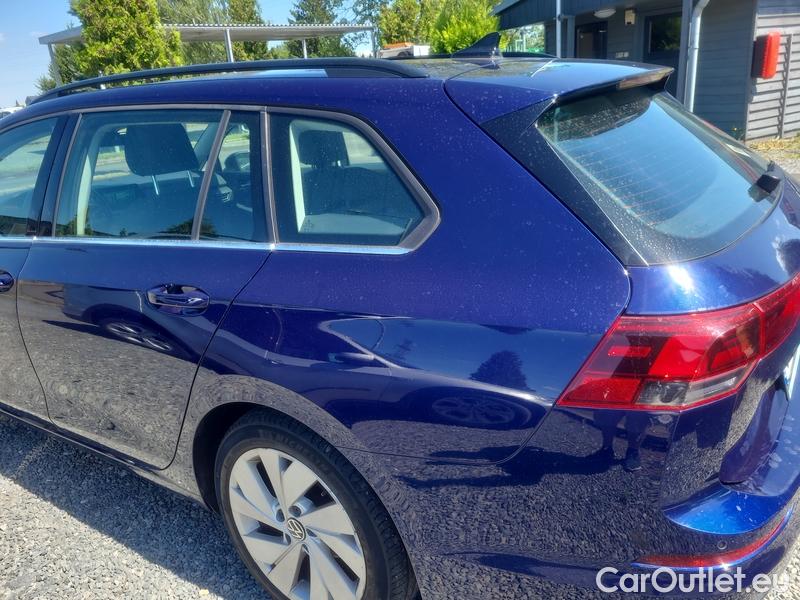  Volkswagen  Golf  VIII (CD1) (2019) Var.2.0TDI 110 Style 5d #11