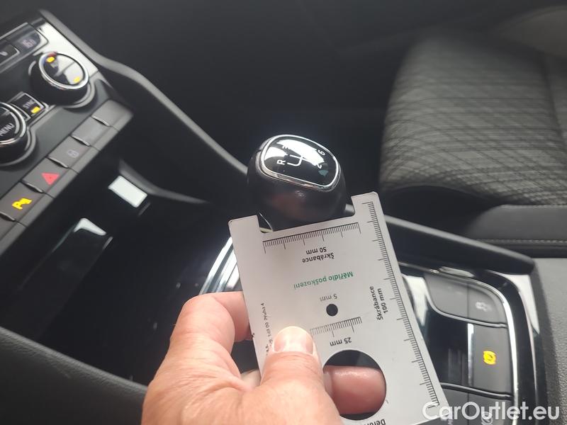  Skoda  Karoq  (NU)(2017->)  2.0 TDI 85 Style #9
