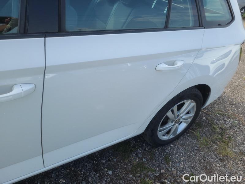  Skoda  Fabia  Combi (2015) Com.1.0TSI 70 Ambition 5d #3