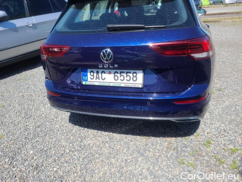  Volkswagen  Golf  VIII (CD1) (2019) Var.2.0TDI 110 Style 5d #13