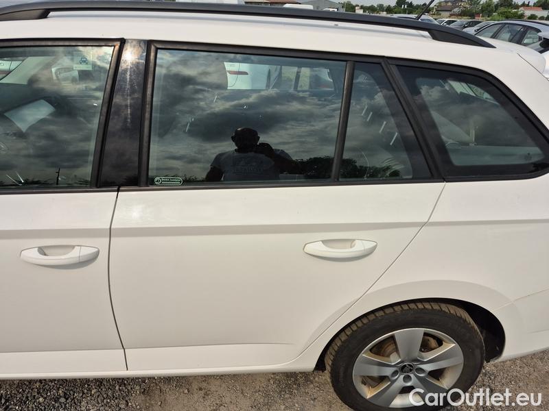  Skoda  Fabia  Combi (2015)  Com.1.0TSI 70 Ambition #6