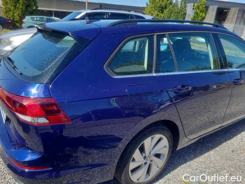  Volkswagen  Golf  VIII (CD1) (2019) Var.2.0TDI 110 Style 5d #21