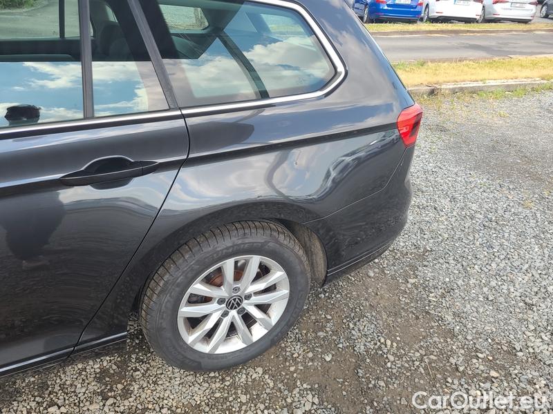  Volkswagen  Passat  Variant (CB5) (2019) Pas.Var.1.5TSI Business AT #9