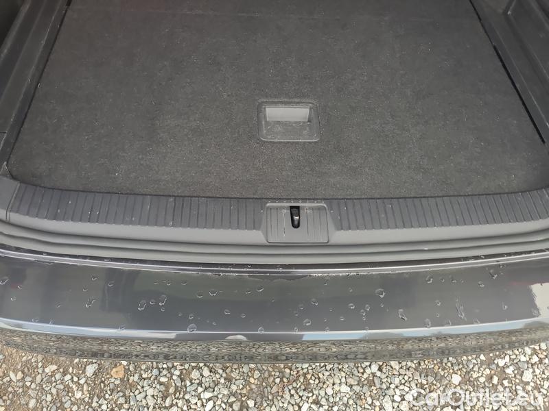  Volkswagen  Passat  Variant (CB5) (2019) Pas.Var.1.5TSI Business AT #10