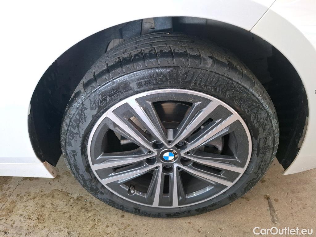  Bmw  Serie 1 BMW Série 1 / 2019 / 5P / Berline 116d DKG7 Business Design TVU #18