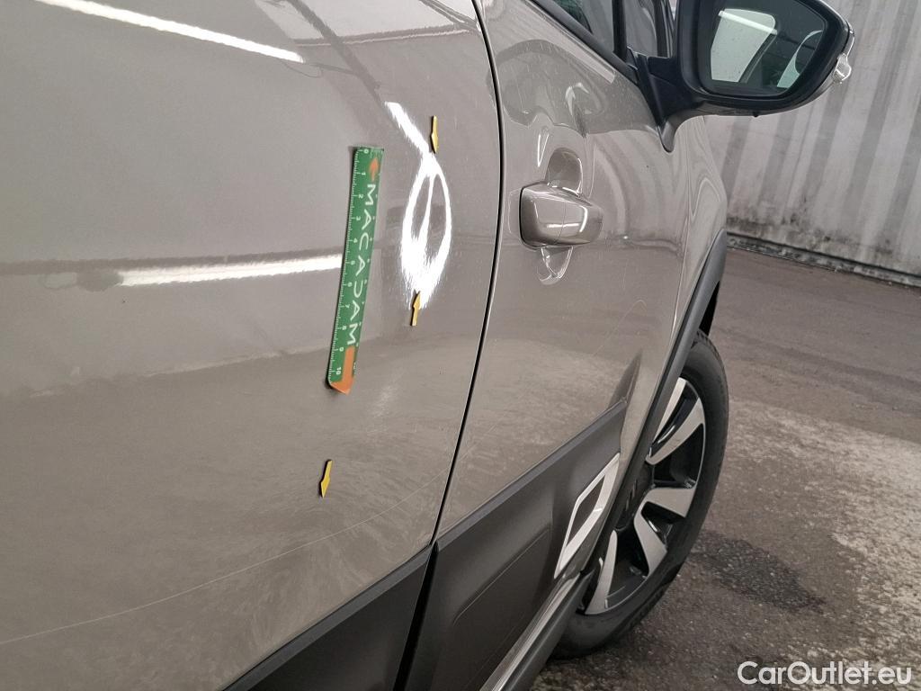  Citroen  C3  Shine 1.2 PureTech 110CV BVA6 E6d #2