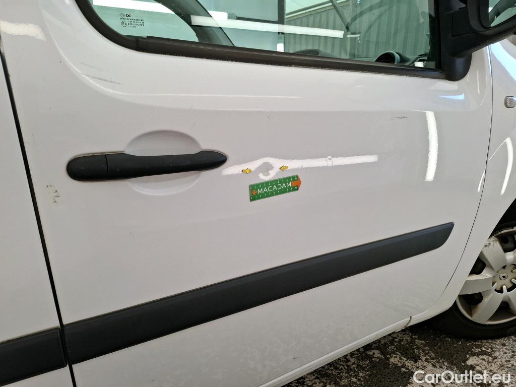  Renault  Kangoo  Express Maxi Extra (Série Spéciale) 1.5 #18