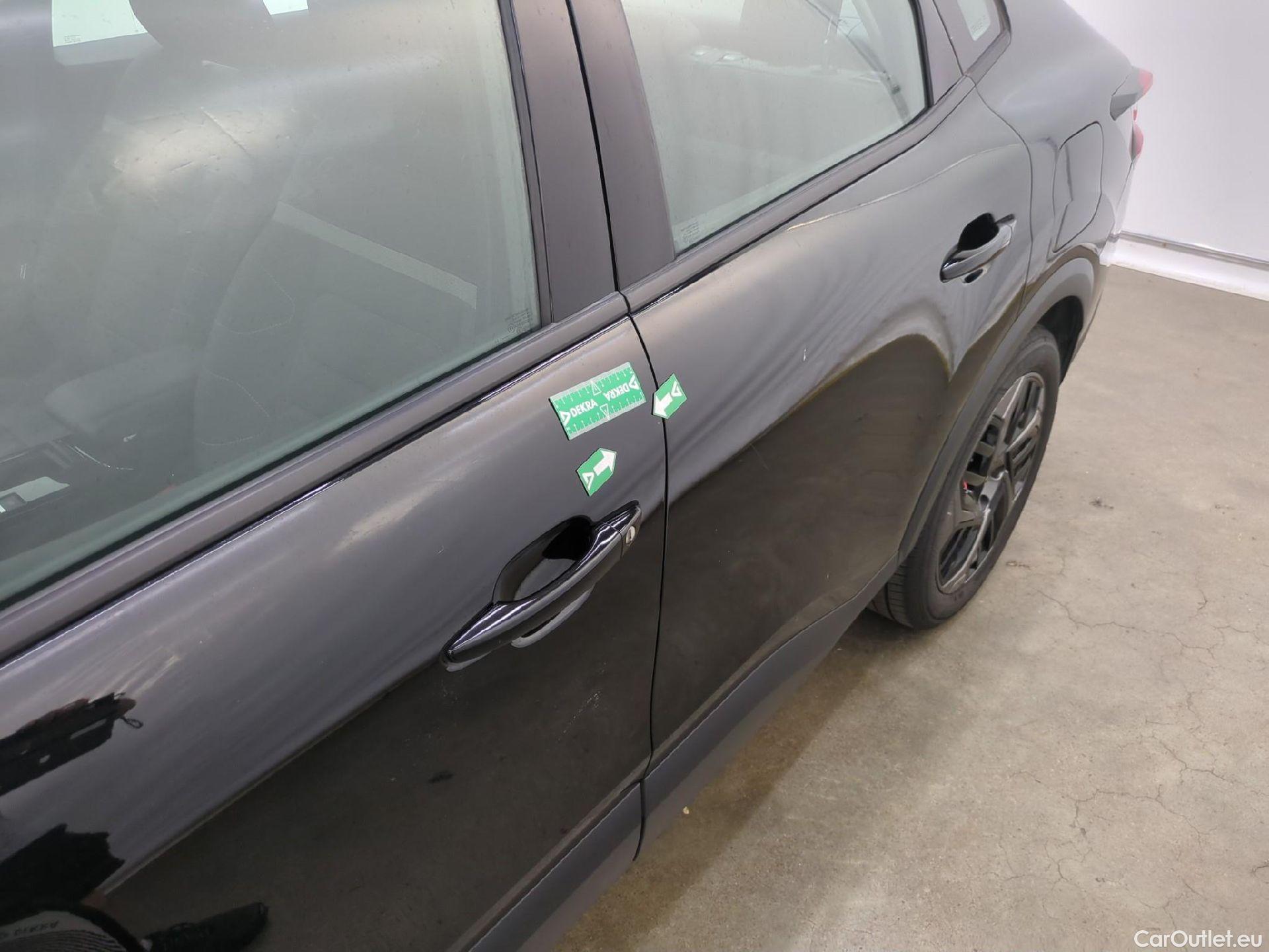  Citroen  C4 CITROEN  X / 2022 / 4P / Berline PureTech 130 S&S EAT8 Feel Pack #9