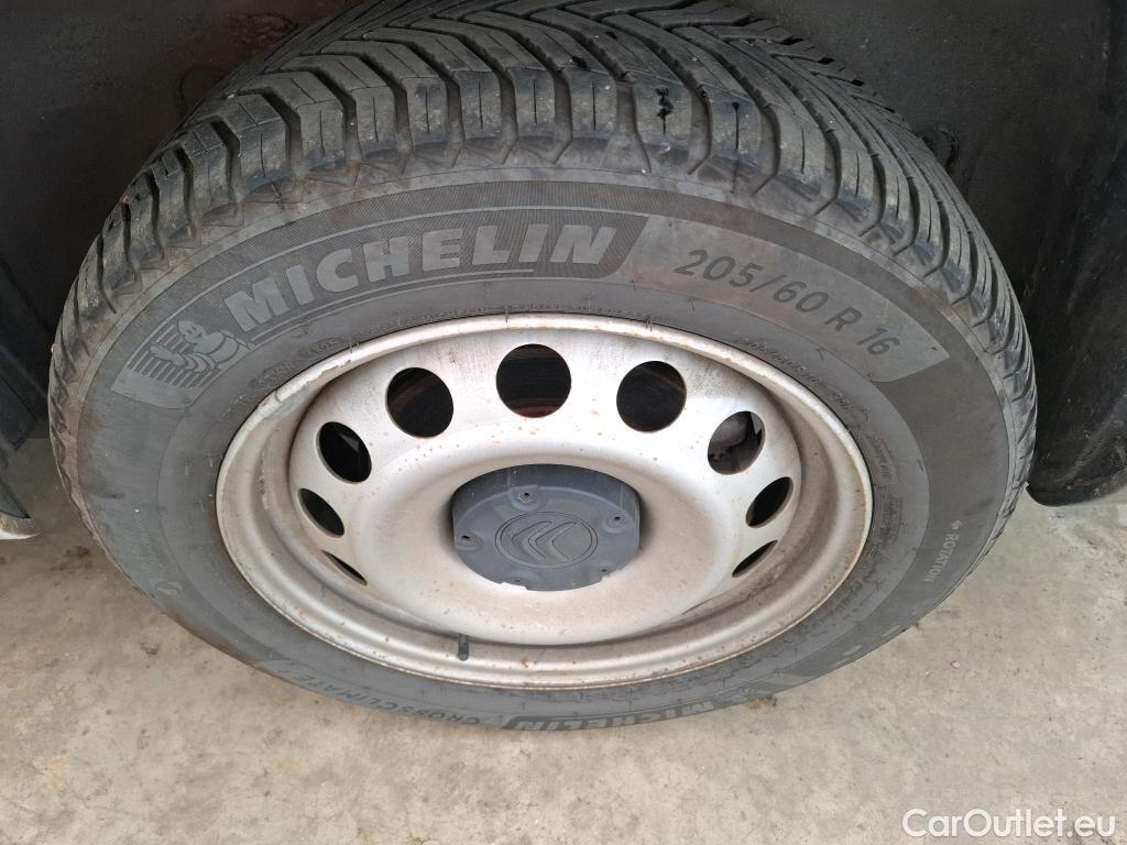  Citroen  Berlingo  Fourgon Club XL 950 1.5 BlueHDi 100CV BVM6 E6d #19