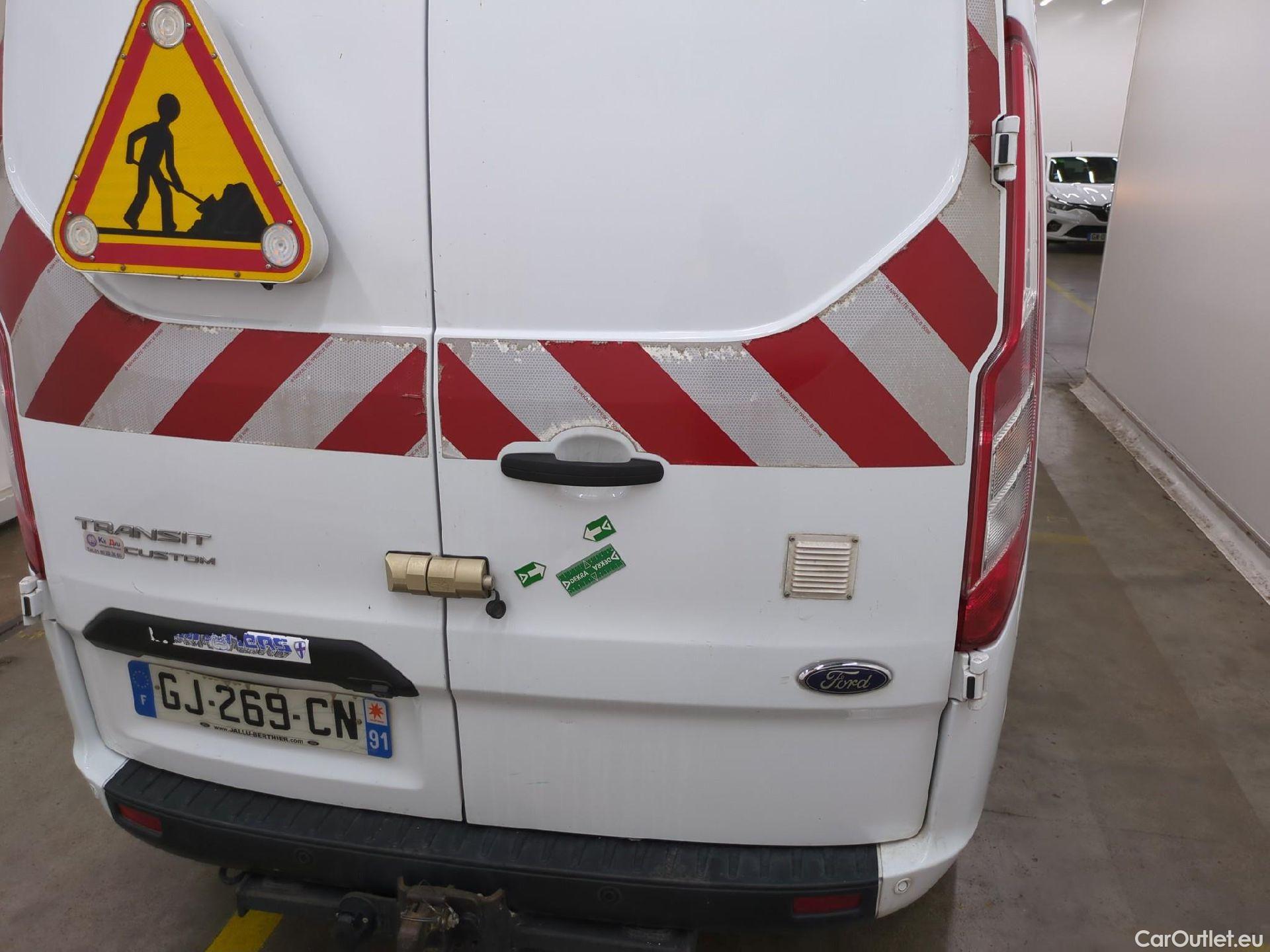  Ford  Transit  Custom Fourgon 300 L1 Trend Business 2.0 TDCi 130CV BVM6 E6dT #5