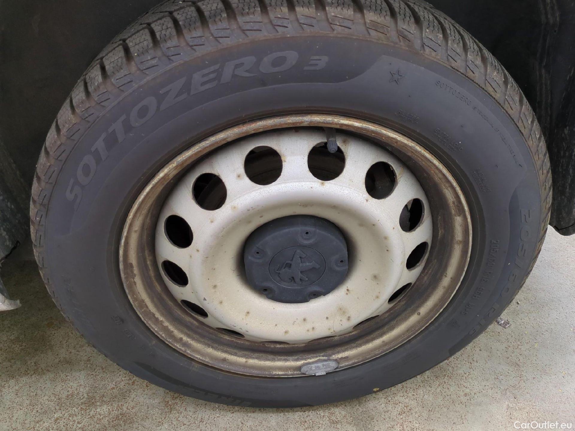  Peugeot  Partner  Asphalt L1 1.5 HDi 100CV BVM5 E6dT #4