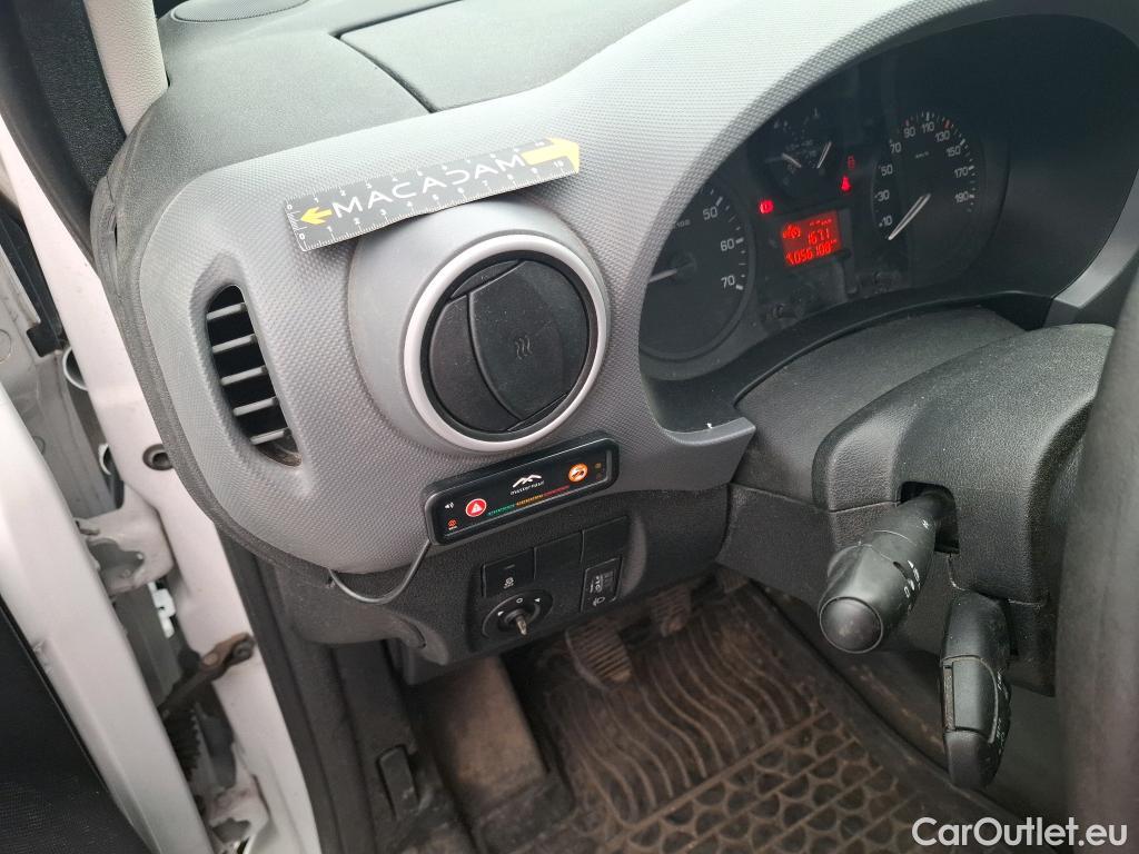  Citroen  Berlingo  Fourgon Club L1 (Court) 1.6 BlueHDi 100CV BVM5 E6 #12