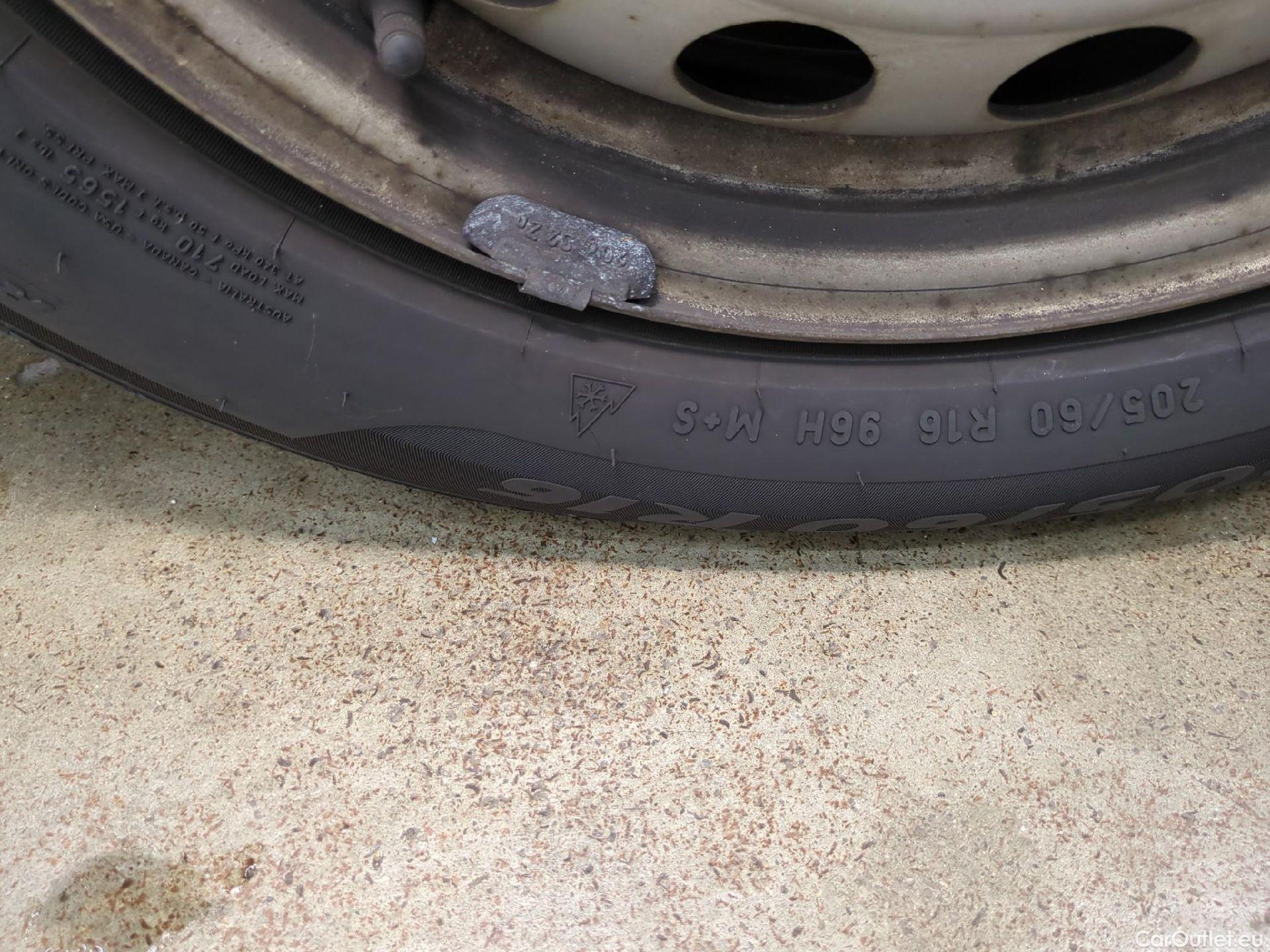  Peugeot  Partner  Asphalt L1 1.5 HDi 100CV BVM5 E6dT #12