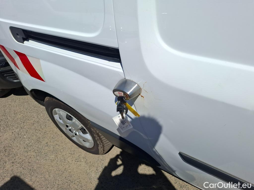  Renault  Kangoo  Express Maxi Extra (Série Spéciale) 1.5 #18