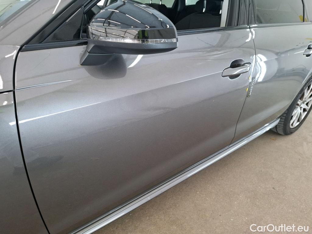  Audi  A4 AUDI  Avant / 2019 / 5P / Break 35 TDI 163 S tronic Business line #1