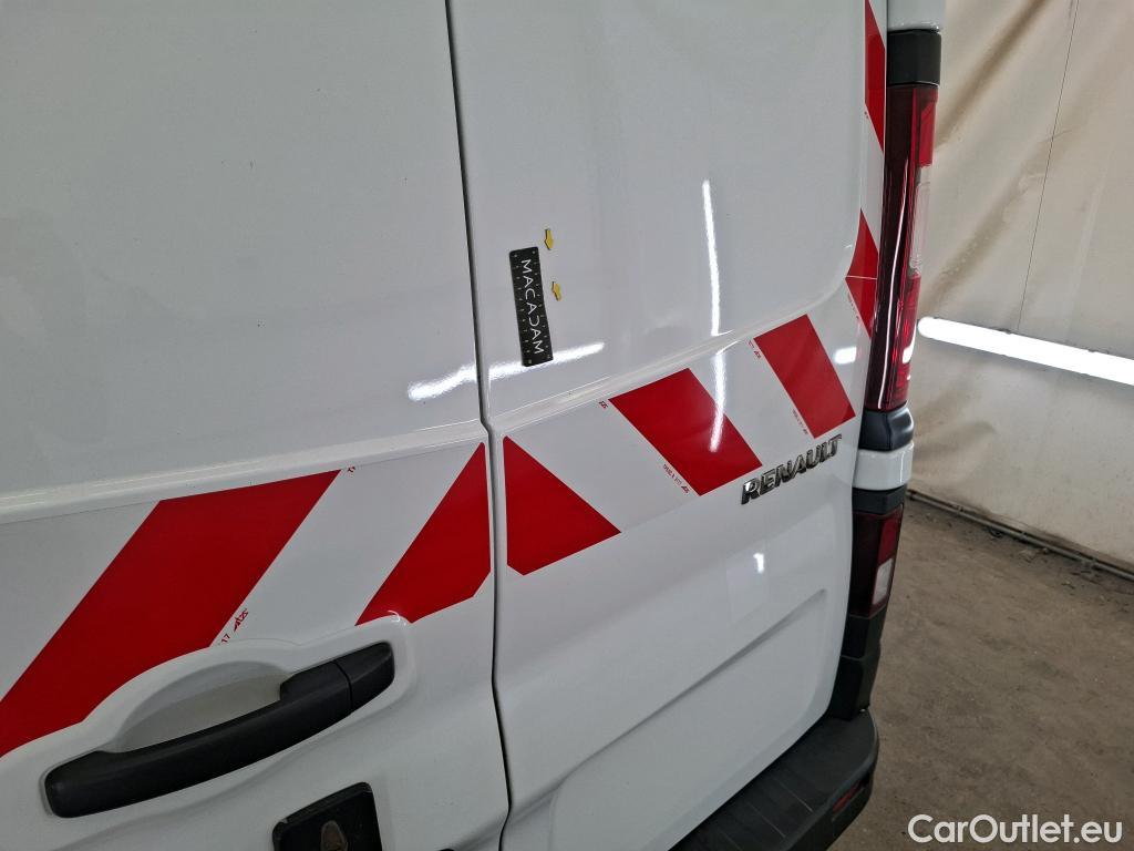  Renault  Trafic RENAULT  / 2019 / 4P / Fourgon tole FG GCF L1H1 1000 Energy dCi 145 EDC #42