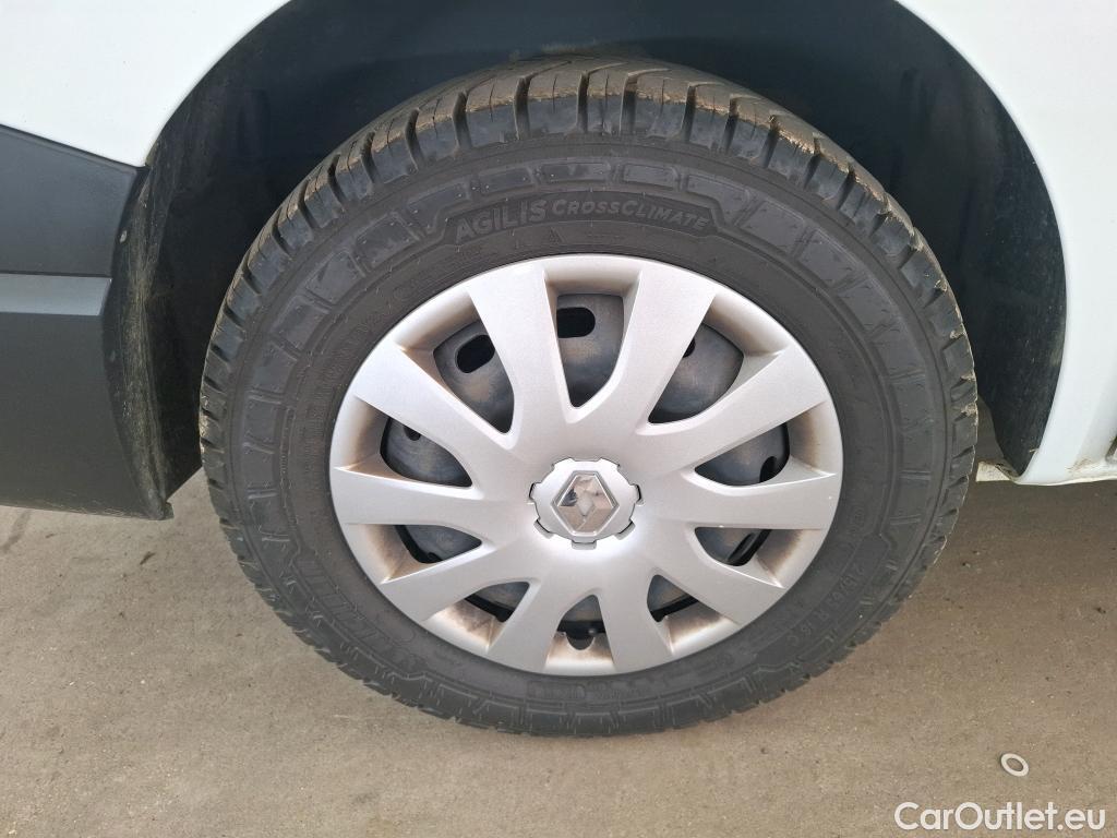  Renault  Trafic RENAULT  / 2019 / 4P / Fourgon tole FG GCF L1H1 1000 Energy dCi 145 EDC #23