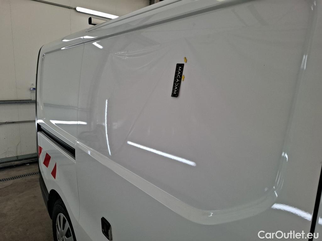  Renault  Trafic RENAULT  / 2019 / 4P / Fourgon tole FG GCF L1H1 1000 Energy dCi 145 EDC #35