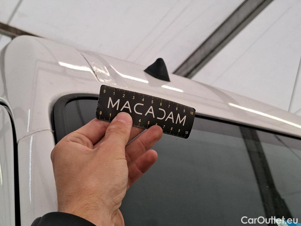  Renault  Master  III Fourgon L2H2 3 3 Grand Confort dCi 135CV BVM6 E6d #20
