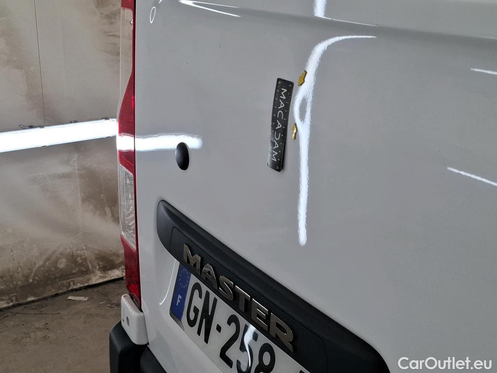  Renault  Master  III Fourgon L2H2 3 3 Grand Confort dCi 135CV BVM6 E6d #24