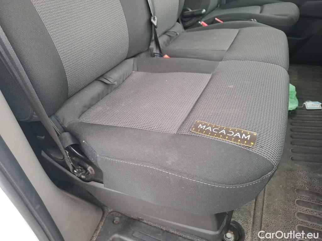  Renault  Master  III Fourgon L2H2 3 3 Grand Confort dCi 135CV BVM6 E6d #16