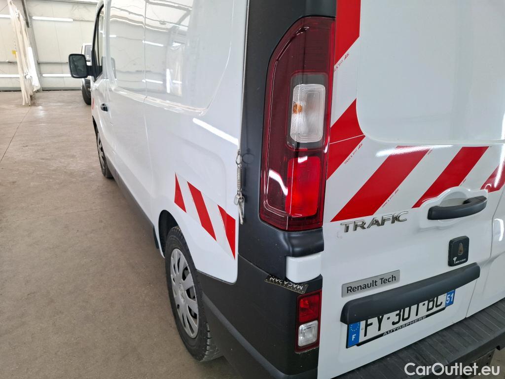  Renault  Trafic RENAULT  / 2019 / 4P / Fourgon tole FG GCF L1H1 1000 Energy dCi 145 EDC #8