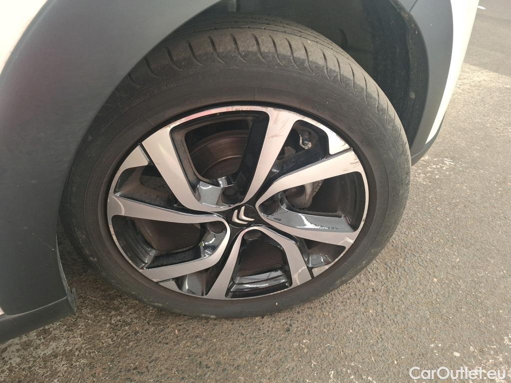  Citroen  C3  Shine 1.2 PureTech 110CV BVA6 6E #1