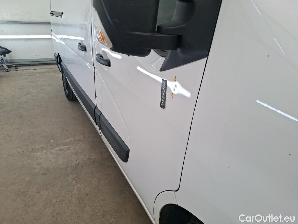  Renault  Master  III Fourgon L2H2 3 3 Grand Confort dCi 135CV BVM6 E6d #21