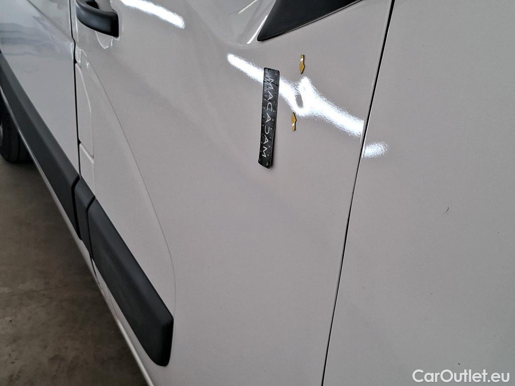  Renault  Master  III Fourgon L2H2 3 3 Grand Confort dCi 135CV BVM6 E6d #22