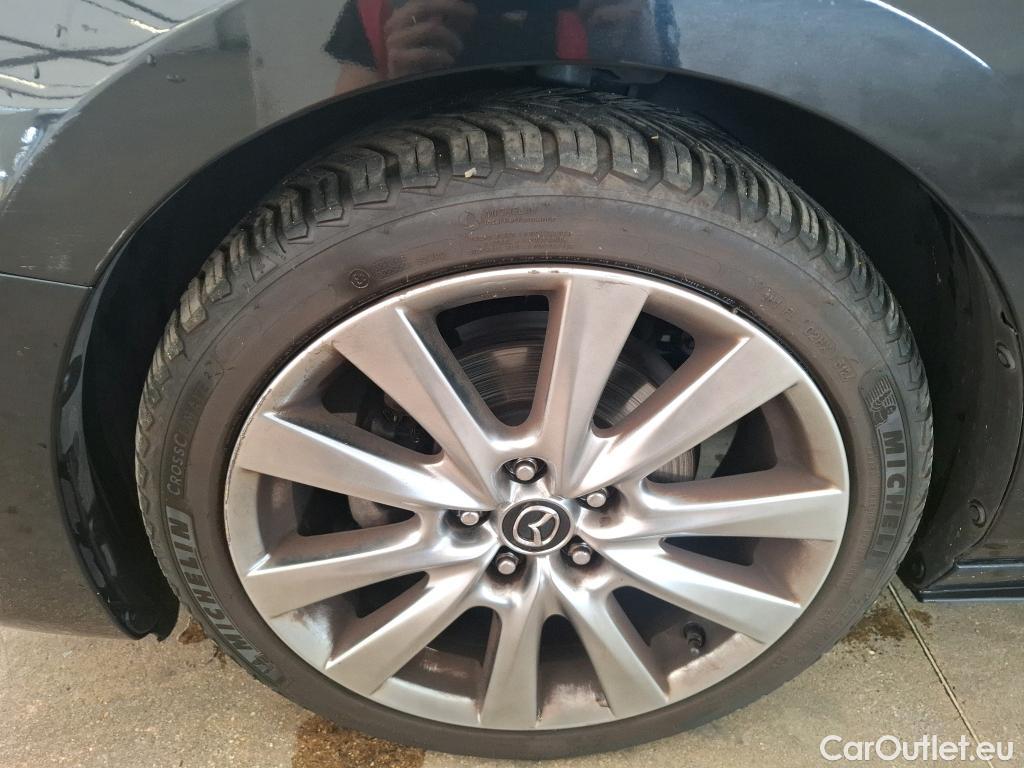  Mazda  3 MAZDA Mazda / 2019 / 4P / Berline Skyactiv-X M-Hybrid 180 Exclusive AT #3