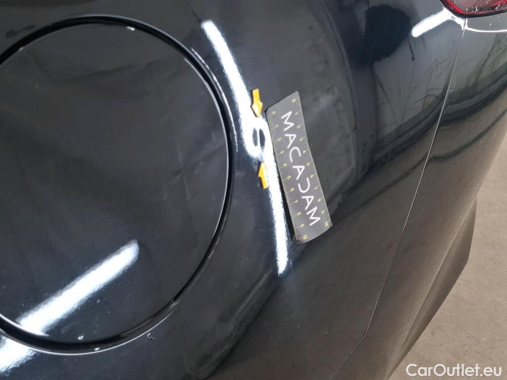  Mazda  3 MAZDA Mazda / 2019 / 4P / Berline Skyactiv-X M-Hybrid 180 Exclusive AT #26