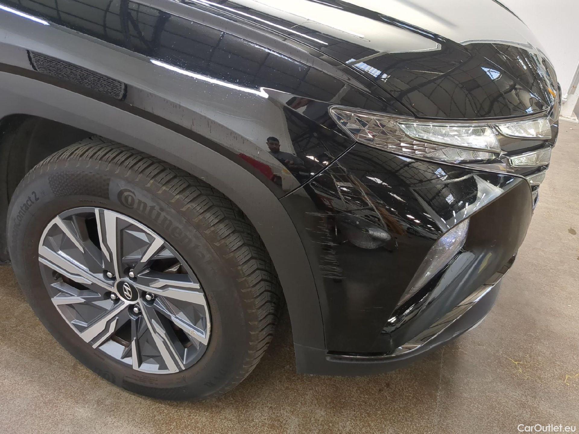  Hyundai  Tucson  Creative Hybrid 2WD 1.6 T-GDI 230CV BVA6 E6d #19