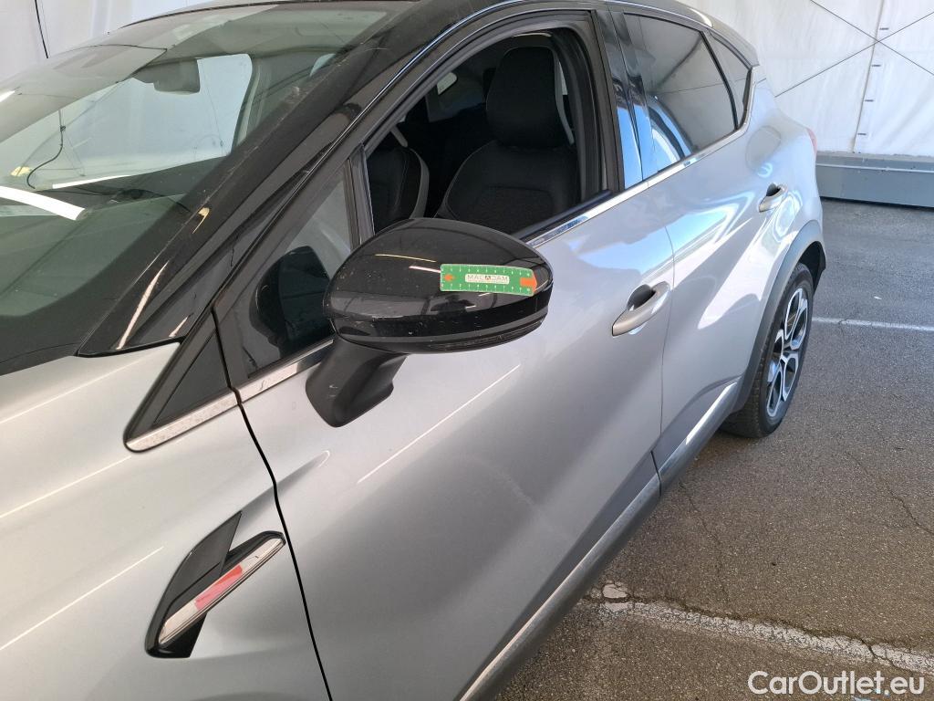  Renault  Captur RENAULT  / 2019 / 5P / SUV techno TCe 90 #36
