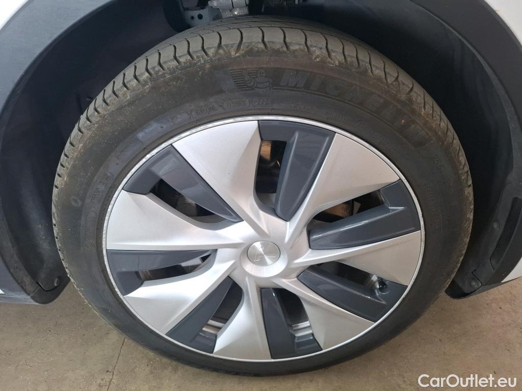  Tesla  Model Y TESLA  / 2020 / 5P / SUV Grand Autonomie Dual Motor AWD #40