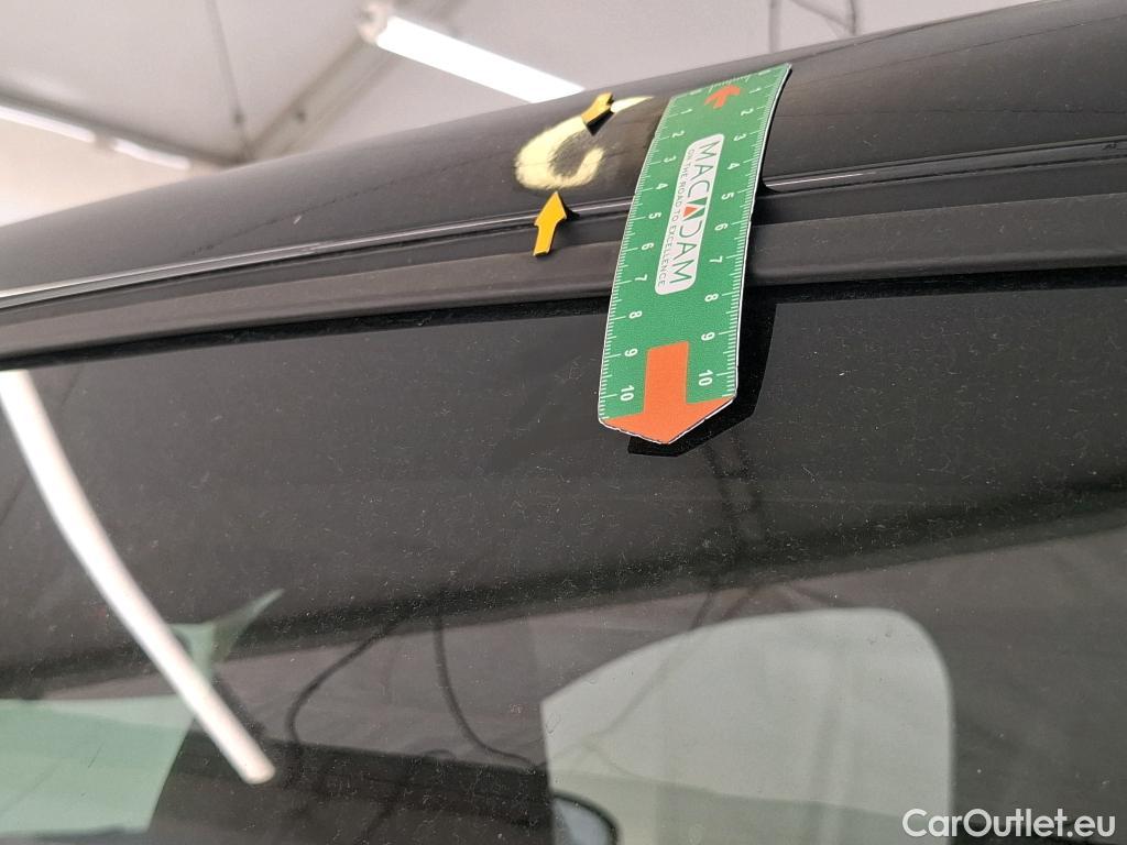  Renault  Captur RENAULT  / 2019 / 5P / SUV techno TCe 90 #25