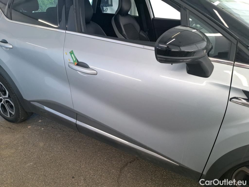  Renault  Captur RENAULT  / 2019 / 5P / SUV techno TCe 90 #26