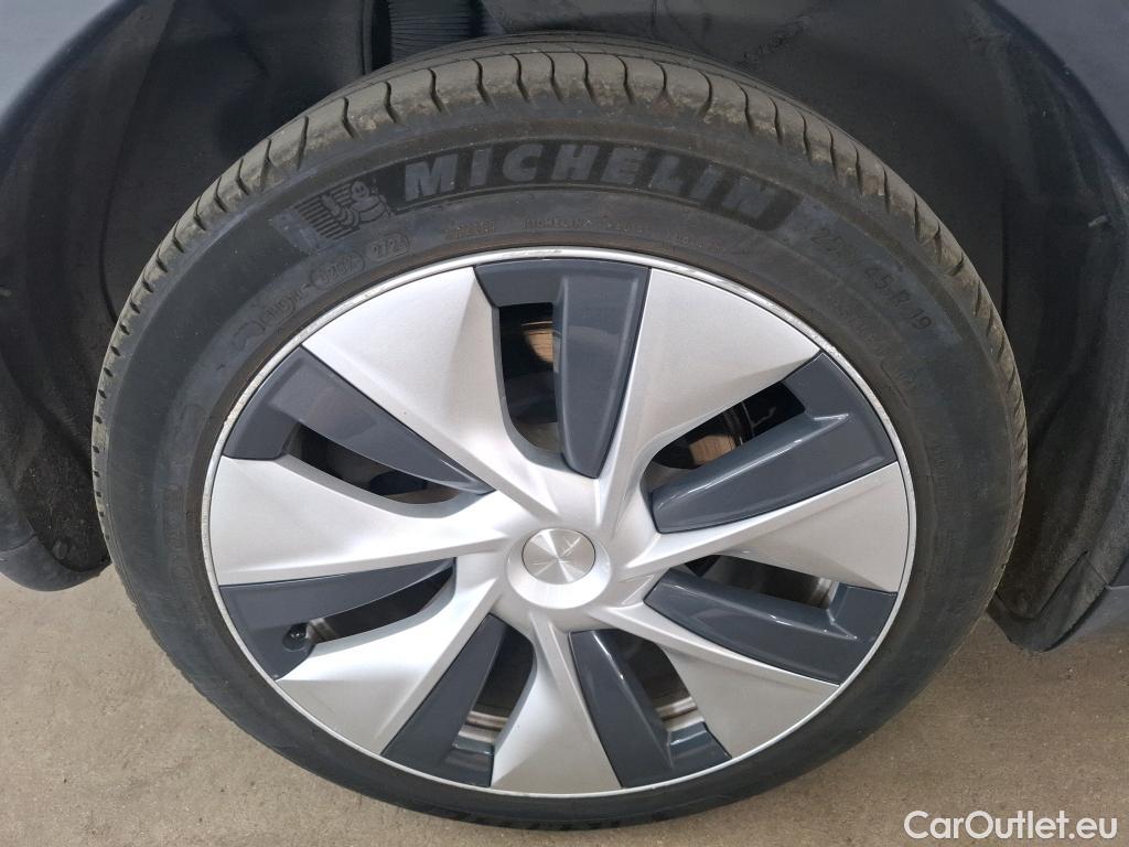  Tesla  Model Y TESLA  / 2020 / 5P / SUV Grand Autonomie Dual Motor AWD #35