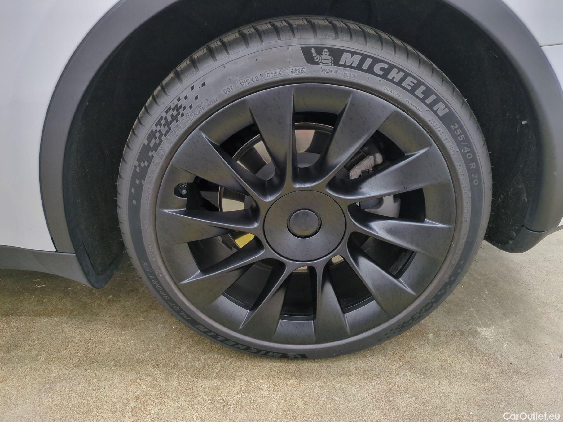  Tesla  Model Y TESLA  / 2021 / 5P / SUV RWD COMMITMENT DEAL lot 198 #6