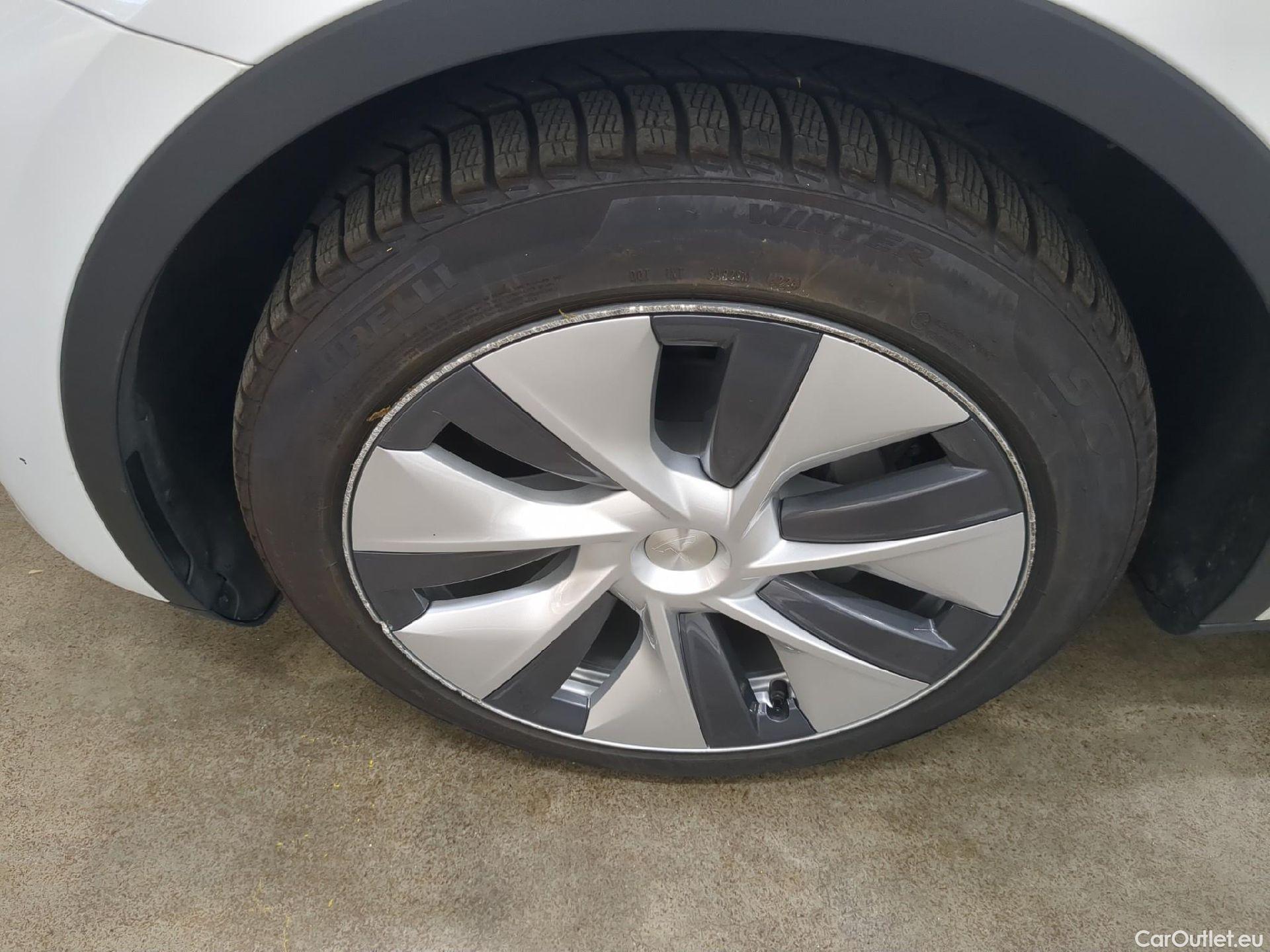  Tesla  Model Y TESLA  / 2020 / 5P / SUV Long Range Dual Motor AWD #10